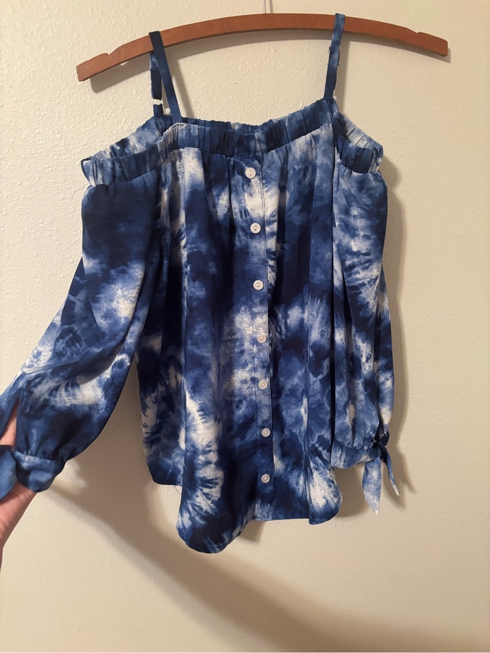 Blue Tie-Dye Off-Shoulder Button Front Girl’s Top size extra large